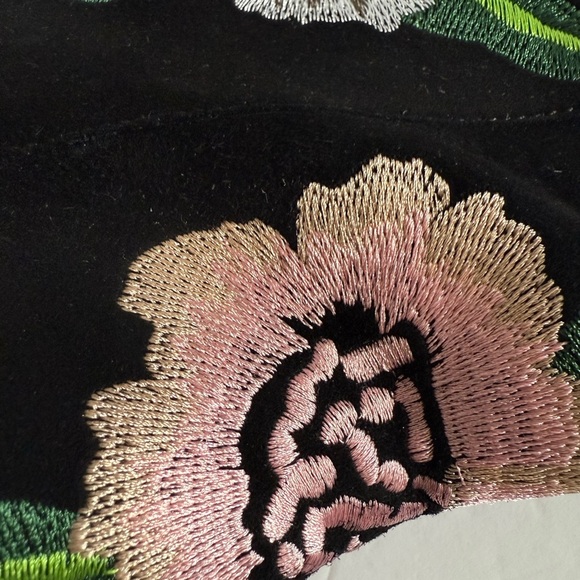 Rebecca Minkoff Black and Pink Embroidered Heeled Ankle Boots size 7 - Picture 9 of 13